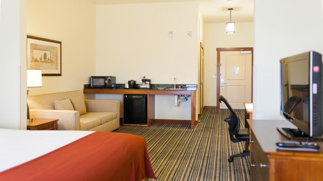 Holiday Inn Express Turlock, An Ihg Hotel Extérieur photo